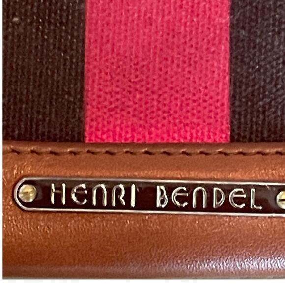 Henri Bendel Vintage Coin & Card Holder Wallet - Picture 7 of 8